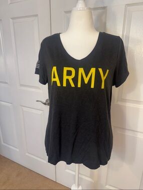 Bundle of 3 Women’s  ARMY Tees